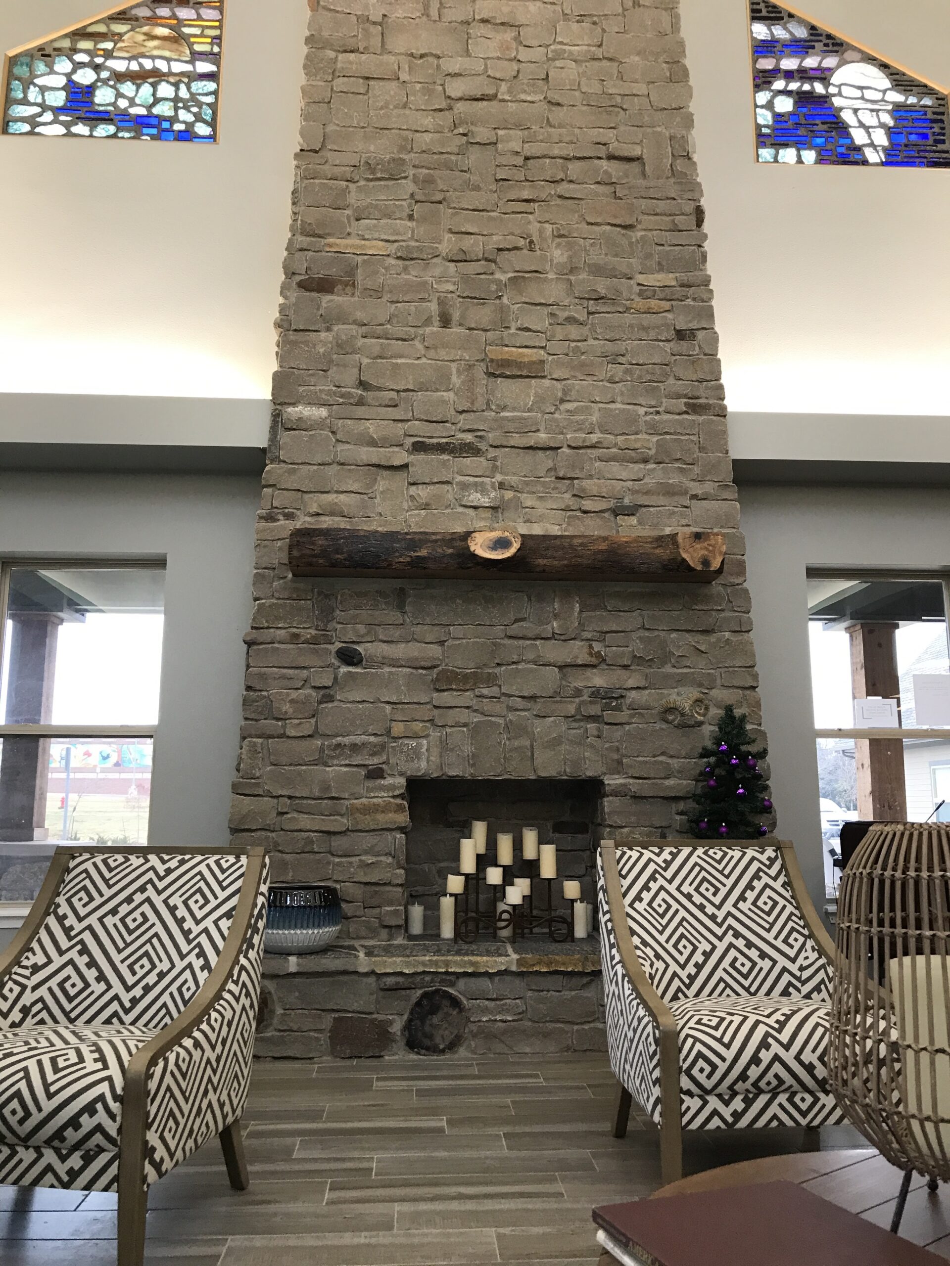 Sitting area with cozy fireplace